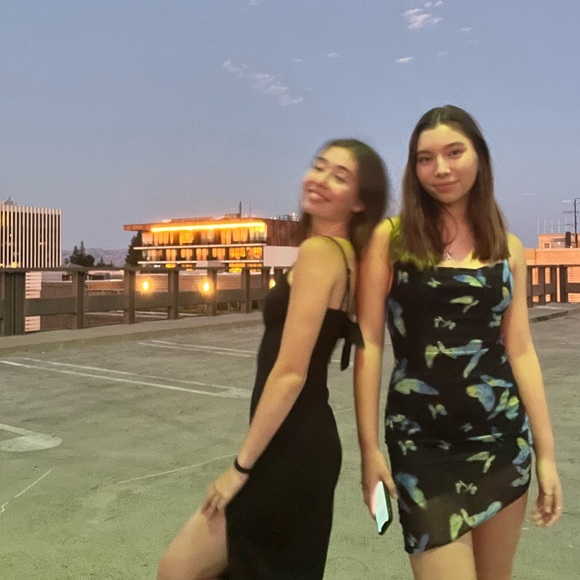 Meet Me! 🥰 - Picture 5 of 5